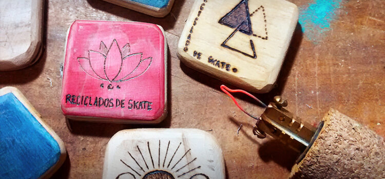 Oficina de Desenhos e Gravuras com Lari Pinna