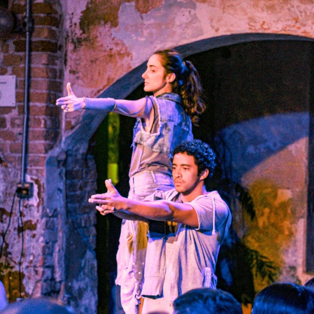 “Querem nos Enterrar, mas Somos Sementes” deixa audiências comovidas na Vila Itororó