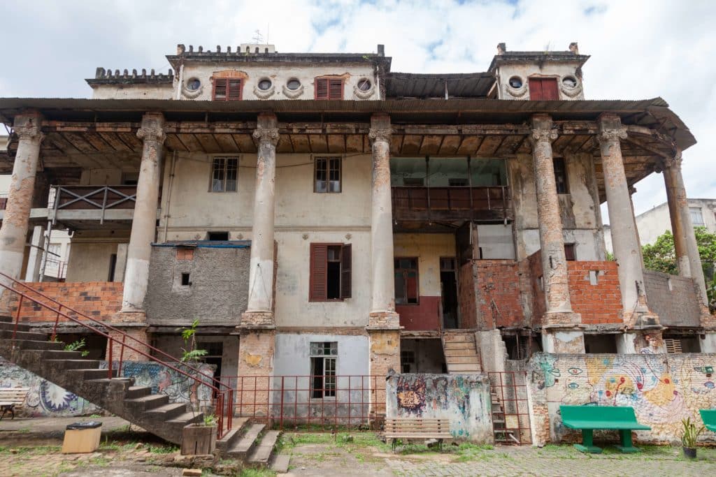 SÃO PAULO SECRETO – Vila Itororó recebe visita guiada gratuita este mês